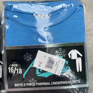 NWT Boys two-piece thermal underwear set